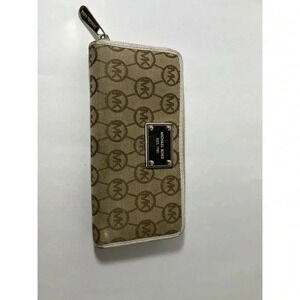 Michael Michael kors wallet